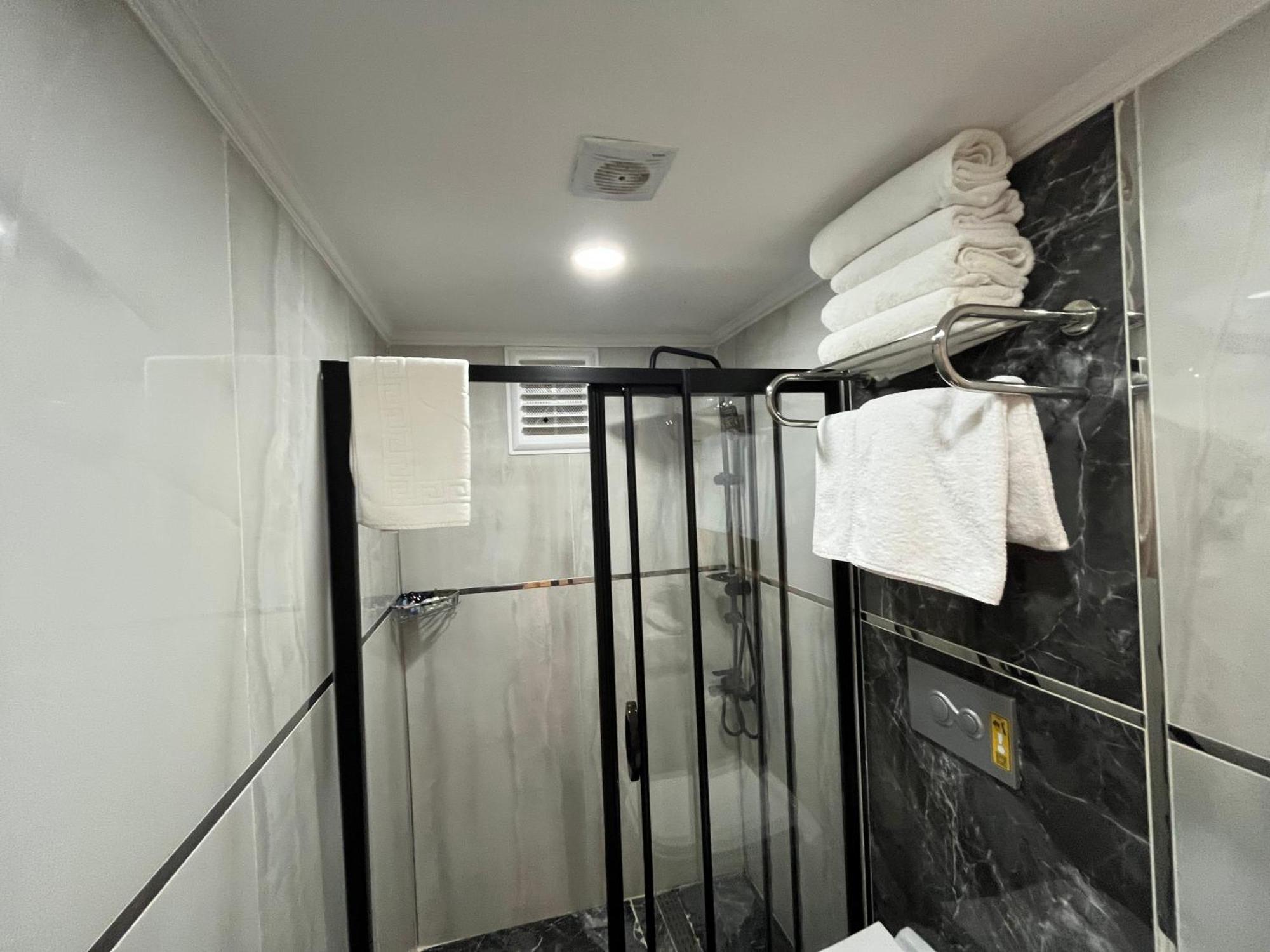 White Palace Halic Istanbul Bagian luar foto